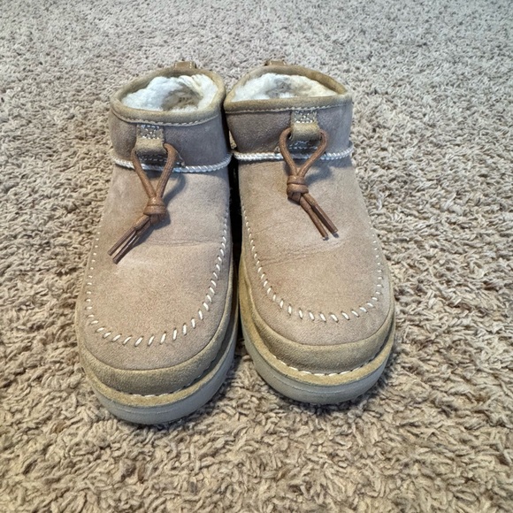Ultra Mini Crafted Regenerate UGGS - Picture 2 of 6